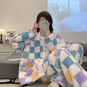 Kadınlar İçin pijama Kış Pazen Pijama Tatlı Renk Ekose Bayanlar Hırka Uzun Kollu Gecelik Sevimli Mor Çiçek Pijama Seti  10