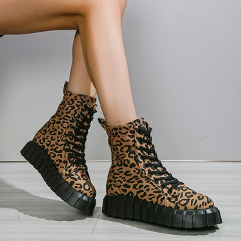 2022 Yeni Kadın Botları Moda Topuklu Platformları Rahat yarım çizmeler Kadın bağcıklı ayakkabı Kadın Patik Tıknaz Ayakkabı botas  10
