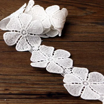 1 yard beyaz çiçek 6.5 cm taç dikiş nakış malzemesi polyester taç şerit DIY giyim aksesuarları  10