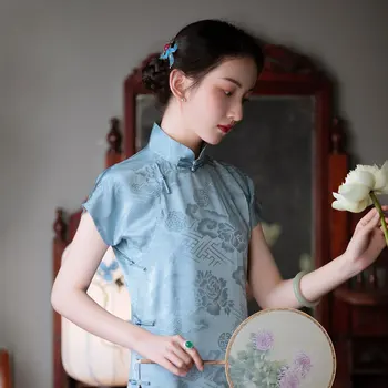 YiChengFengXu 2022 Yaz Yeni Zarif Mavi Saten Jakarlı Kısa Kollu Cheongsam Elbise Oryantal Giyim Genç Kız Parti Elbise  10